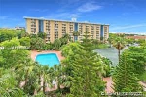 801 NW 47th Ave #515w, Miami, FL 33126, Sold 01/20/22