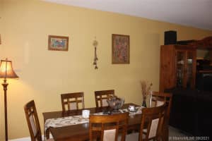 21454 SW 86th Pl, Cutler Bay, FL 33189, Sold 01/06/22