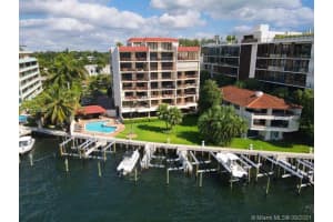 1632 S Bayshore Ct, Coconut Grove, FL 33133, Sold 11/16/21