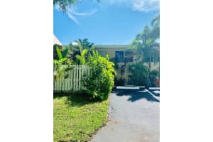 22025 SW 103rd Ct, Cutler Bay, FL 33190, Sold 12/16/21