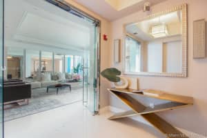 5959 Collins Ave, Miami, FL 33140, Sold 01/21/22