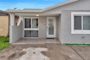 10551 SW 21st Ln, Miami, FL 33165, Sold 11/19/21