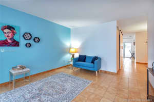 10551 SW 21st Ln, Miami, FL 33165, Sold 11/19/21