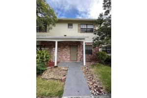 10706 NW 10th St, Pembroke Pines, FL 33026, Sold 11/12/21