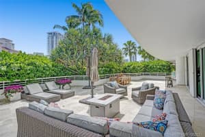 19955 NE 38th Ct, Aventura, FL 33180, Sold 11/30/21