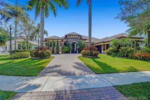 19008 Park Ridge St, Weston, FL 33332, Sold 11/16/21