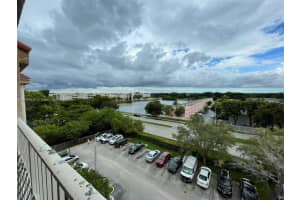 15221 SW 80th St, Miami, FL 33193, Sold 02/22/22