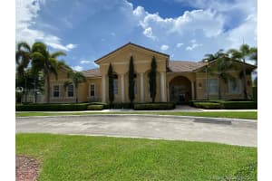 13757 SW 113th Ln, Miami, FL 33186, Sold 10/22/21