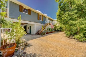 24 Mangrove Ln, Key Largo, FL 33037, Sold 04/14/22