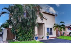 5203 NW 187th St, Miami Gardens, FL 33055, Sold 11/01/21