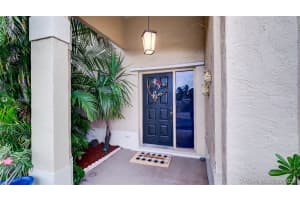 5203 NW 187th St, Miami Gardens, FL 33055, Sold 11/01/21