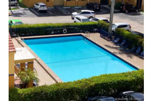 14951 SW 82nd Ln, Miami, FL 33193, Sold 11/03/21