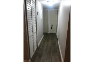 19055 NW 62nd Ave, Hialeah, FL 33015, Sold 12/17/21