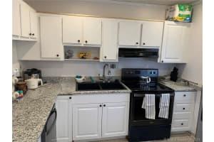 5945 Del Lago Cir, Sunrise, FL 33313, Sold 11/04/21