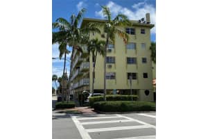 851 Meridian Ave # 25, Miami Beach, FL 33139, Sold 01/21/22