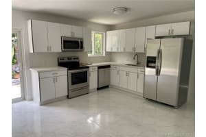 135 SW 17th Ave, Homestead, FL 33030, Sold 12/18/21
