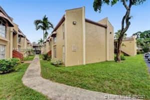 4511 Treehouse Ln #11b, Tamarac, FL 33319, Sold 10/29/21