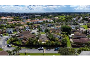 932 NW 106th Ave Cir, Miami, FL 33172, Sold 01/13/22