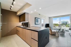 18800 NE 29th Ave, Aventura, FL 33180, Sold 01/05/22