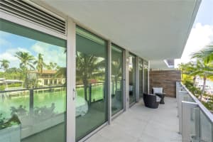 1201 20th St, Miami Beach, FL 33139, Sold 11/04/21