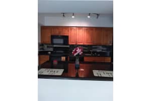 8401 SW 107th Ave #175e, Miami, FL 33173, Sold 05/09/22