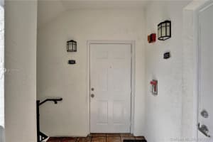 3105 NE 184th St, Aventura, FL 33160, Sold 02/08/22