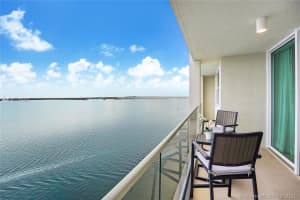800 Claughton Island Dr, Miami, FL 33131, Sold 02/28/22