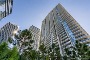 88 SW 7th St, Miami, FL 33130, Sold 03/09/22