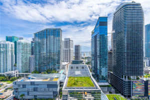 88 SW 7th St, Miami, FL 33130, Sold 03/09/22