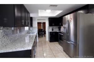 42 Seville Cir, Davie, FL 33324, Sold 11/08/21