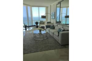 100 South Pointe Dr, Miami Beach, FL 33139, Sold 12/22/21