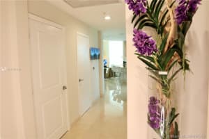 1945 S Ocean Dr, Hallandale Beach, FL 33009, Sold 11/05/21