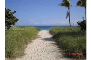 10185 Collins Ave, Bal Harbour, FL 33154, Sold 04/18/22