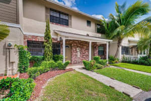 1021 NW 107th Ave, Pembroke Pines, FL 33026, Sold 12/15/21