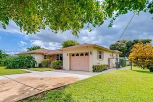 843 Patrick Dr, West Palm Beach, FL 33406, Sold 01/14/22