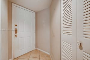 4177 Haverhill Rd, West Palm Beach, FL 33417, Sold 11/30/21