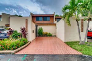7879 SW 106th Cir, Miami, FL 33173, Sold 12/27/21