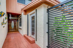 7879 SW 106th Cir, Miami, FL 33173, Sold 12/27/21