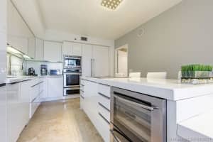 765 Crandon Blvd # 100, Key Biscayne, FL 33149, Sold 12/02/21