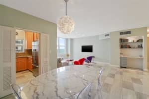4747 Collins Ave, Miami, FL 33140, Sold 04/08/22