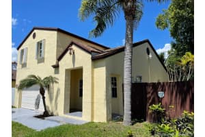 11919 SW 274th St, Homestead, FL 33032, Sold 12/24/21
