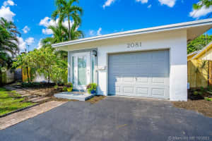 2081 NW 39th St, Oakland Park, FL 33309, Sold 11/01/21
