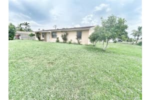 589 SW 16th Terrace, Homestead, FL 33030, Sold 01/03/22