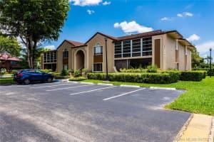 4910 NW 102nd Ave, Doral, FL 33178, Sold 10/28/21