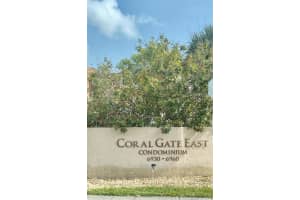 6940 NW 186th St, Hialeah, FL 33015, Sold 03/25/22