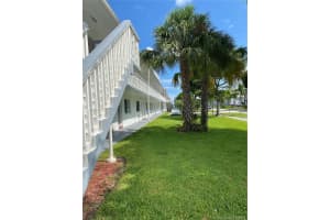 101 NW 204th St, Miami, FL 33169, Sold 03/15/22