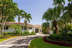 7155 Los Pinos Blvd, Coral Gables, FL 33143, Sold 06/10/22