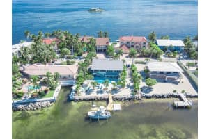 10 Ocean Dr E, Marathon, FL 33050, Sold 03/07/22