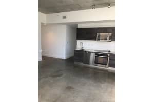 151 SE 1st St, Miami, FL 33131, Sold 05/02/22
