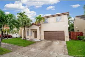 7404 SW 158th Pl, Miami, FL 33193, Sold 12/03/21